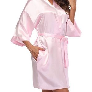 Silky satin short light pink kimono robe